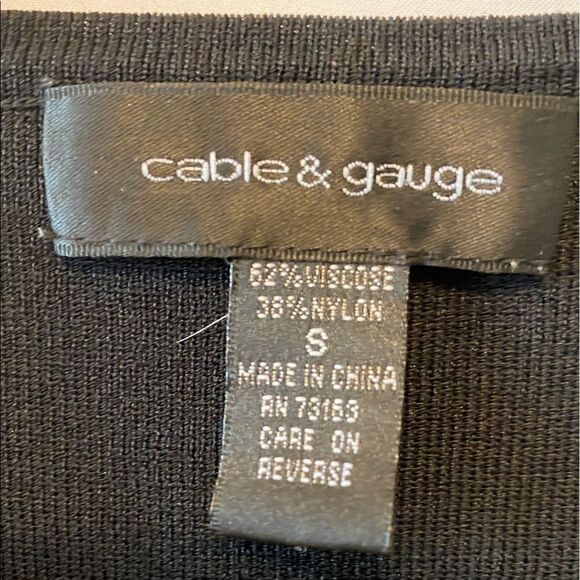 CABLE & GUAGE Black Knit Wide Strap Tank Top S - Picture 2 of 5